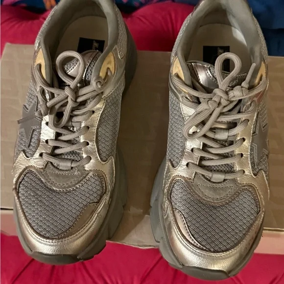 Golden Goose Silver and Gold Athletic Shoes - Picture 4 of 9